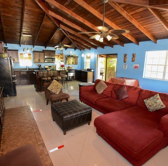 Belize Bed and Breakfast Gallery